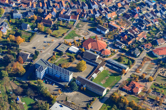 Hainbuchenschule Primary School Hagenbach in Hagenbach in the state Rhineland-Palatinate, Germany from above