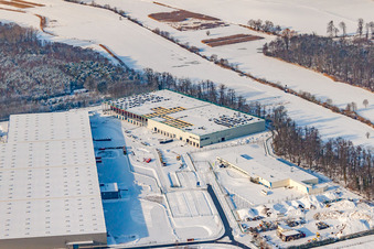 In the snow in the district Minderslachen in Kandel in the state Rhineland-Palatinate, Germany