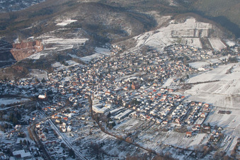 Winterly Town View of the streets and houses of the residential areas in Albersweiler in the state Rhineland-Palatinate