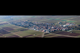 Panorama in the district Niederhochstadt in Hochstadt in the state Rhineland-Palatinate, Germany