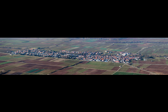 Aerial view of Panorama in the district Niederhochstadt in Hochstadt in the state Rhineland-Palatinate, Germany