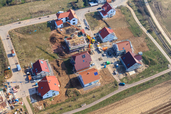 New development area Lower Rappenfeld in the district Mörlheim in Landau in der Pfalz in the state Rhineland-Palatinate, Germany from the plane