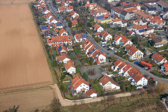 Aerial view of At the Thoräckern in the district Mörlheim in Landau in der Pfalz in the state Rhineland-Palatinate, Germany
