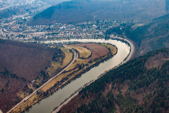 Neckar bend in Neckargemünd in the state Baden-Wuerttemberg, Germany