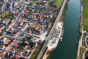River banks of the Neckar in the district Neckarelz in Mosbach in the state Baden-Wuerttemberg, Germany