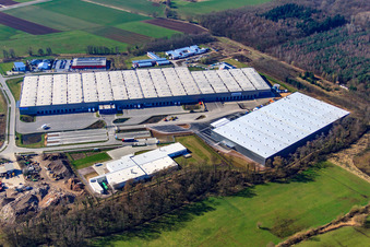 Horst industrial park, ZUFALL Logistics group and STS-Group in the district Minderslachen in Kandel in the state Rhineland-Palatinate, Germany seen from above