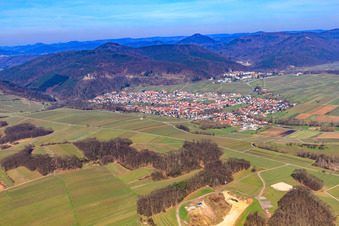 Wine-growing village on the edge of the Haardt below the ruins of Landeck from the southeast in Klingenmünster in the state Rhineland-Palatinate, Germany