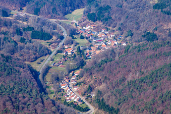From the east in Münchweiler am Klingbach in the state Rhineland-Palatinate, Germany