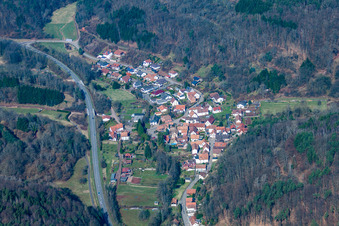 Aerial view of From the east in Münchweiler am Klingbach in the state Rhineland-Palatinate, Germany