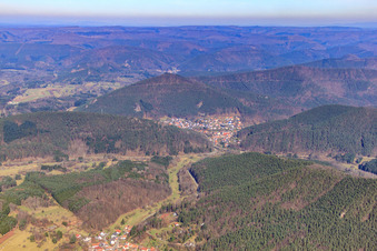 Dimbachtal before Dorf in the Palatinate Forest from the south in Schwanheim in the state Rhineland-Palatinate, Germany