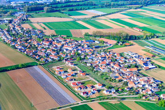 New development area Unteres Rappenfeld in the district Mörlheim in Landau in der Pfalz in the state Rhineland-Palatinate, Germany viewn from the air