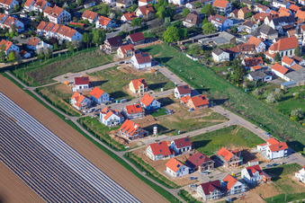 Drone recording of New development area Unteres Rappenfeld in the district Mörlheim in Landau in der Pfalz in the state Rhineland-Palatinate, Germany