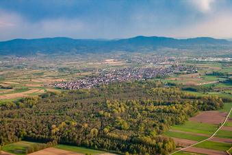 From the southwest in Renchen in the state Baden-Wuerttemberg, Germany