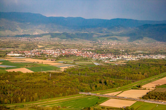 Aerial photograpy of From the southwest in Renchen in the state Baden-Wuerttemberg, Germany
