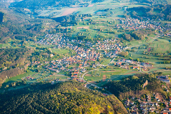 From the southwest in the district Gossersweiler in Gossersweiler-Stein in the state Rhineland-Palatinate, Germany