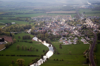 Oblique view of Brévilly in the state Ardennes, France