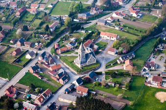Church building Eglise de VENDHUILE in Vendhuile in Hauts-de-France, France