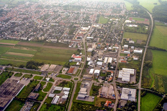 From the northeast in Offenbach an der Queich in the state Rhineland-Palatinate, Germany