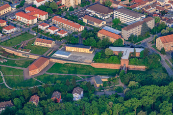 City Park Fronte Lamotte with Weissenburg Gate building, moat defense building in Germersheim in the state Rhineland-Palatinate, Germany