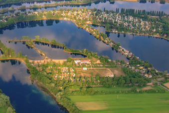 Aerial photograpy of Hotel Darstein at the Adriatic pond and parking lot to the lido in Altrip in the state Rhineland-Palatinate, Germany