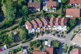 Villas in residential area of single-family settlement on den Tongruben in Rheinzabern in the state Rhineland-Palatinate, Germany