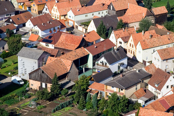 Aerial photograpy of Brehmstr in the district Minderslachen in Kandel in the state Rhineland-Palatinate, Germany