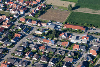 Industrial estate and company settlement Im Gereut in Hatzenbuehl in the state Rhineland-Palatinate from above