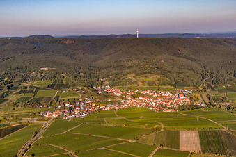 Village view in the district Leistadt in Bad Dürkheim in the state Rhineland-Palatinate, Germany