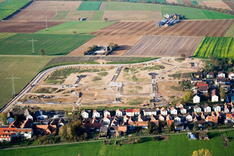 New development area Am Höhenweg in Kandel in the state Rhineland-Palatinate, Germany from the drone perspective