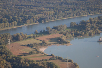 Hagenbach in the state Rhineland-Palatinate, Germany seen from above