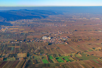 Village view from the south in Böchingen in the state Rhineland-Palatinate, Germany