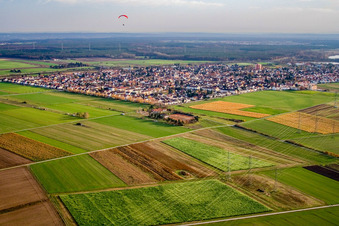 From the northwest in Neulußheim in the state Baden-Wuerttemberg, Germany