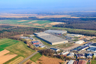 Aerial view of Zufall Logsistcs in the Horst industrial park in the district Minderslachen in Kandel in the state Rhineland-Palatinate, Germany