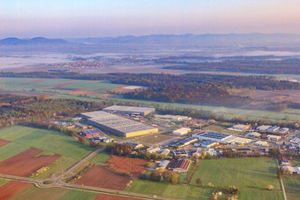Zufall Logistics in the Horst industrial park in the district Minderslachen in Kandel in the state Rhineland-Palatinate, Germany