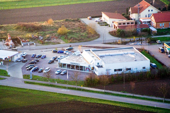Car dealership Memmer in Karlshöhlchen in Freckenfeld in the state Rhineland-Palatinate, Germany