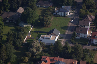 Luxury villa in residential area of single-family settlement in of Eichendorffstrasse in Kandel in the state Rhineland-Palatinate, Germany