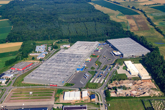 Horst Industrial Estate, Zufall Logistics Center in the district Minderslachen in Kandel in the state Rhineland-Palatinate, Germany out of the air