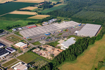 Horst Industrial Estate, Zufall Logistics Center in the district Minderslachen in Kandel in the state Rhineland-Palatinate, Germany from the plane