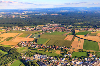Village view from the north in the district Minderslachen in Kandel in the state Rhineland-Palatinate, Germany out of the air