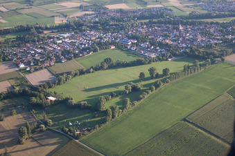 Bird's eye view of District Billigheim in Billigheim-Ingenheim in the state Rhineland-Palatinate, Germany