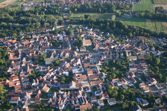 Aerial photograpy of Town View of the streets and houses of the residential areas in the district Billigheim in Billigheim-Ingenheim in the state Rhineland-Palatinate