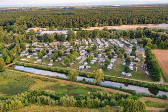 Oblique view of Camping Resort Rülzheim At the Moby Dick Leisure Center in Rülzheim in the state Rhineland-Palatinate, Germany