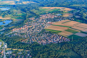 Overview of the town from the northwest in the district Sondernheim in Germersheim in the state Rhineland-Palatinate, Germany