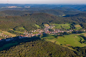 Sub-Abtsteinach from Northwest in the district Unter-Abtsteinach in Abtsteinach in the state Hesse, Germany