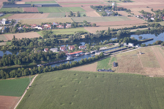 Windhof, Neckar lock in the district Schwabenheim in Dossenheim in the state Baden-Wuerttemberg, Germany