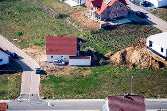 Aerial view of New development area NO, Magdalena-Wingerter-Straße in the district Schaidt in Wörth am Rhein in the state Rhineland-Palatinate, Germany