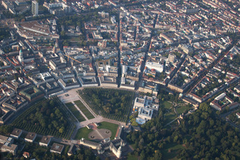 Aerial photograpy of Circle and lock in the district Innenstadt-West in Karlsruhe in the state Baden-Wuerttemberg, Germany