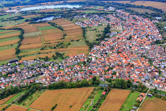 Aerial view of Village view from the southeast in Neuburg am Rhein in the state Rhineland-Palatinate, Germany