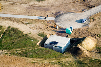 New development area Am Höhenweg in Kandel in the state Rhineland-Palatinate, Germany from a drone