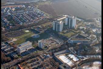 Aerial photograpy of Hospital grounds of the Clinic BG Klinik Ludwigshafen in Ludwigshafen am Rhein in the state Rhineland-Palatinate